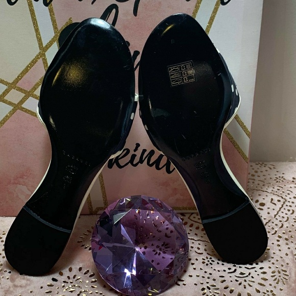 CASADEI SANDALS SIZE 9 - Picture 2 of 4